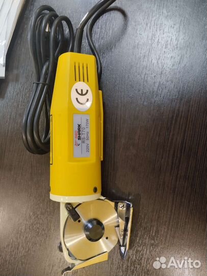 Раскройный нож Red Shark RS-T70 (с проводом)