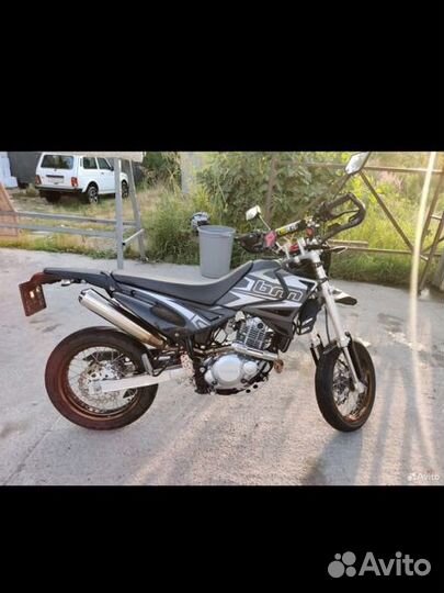 Baltmotors 250 Motard