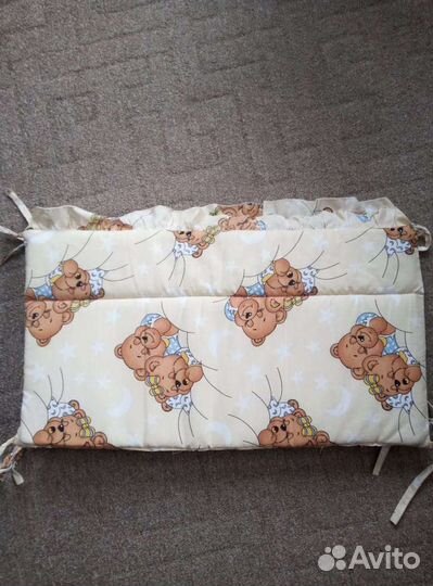 Бортики в детскую кроватку