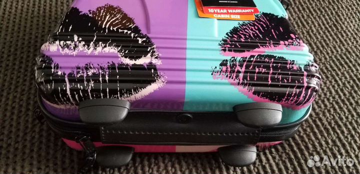 Бьюти-кейс от модного бренда IT luggage