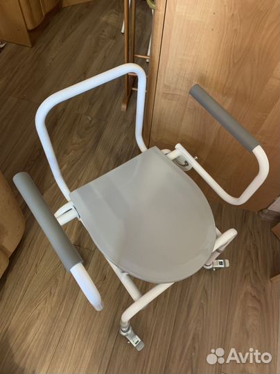 Стул туалет для инвалидов новый