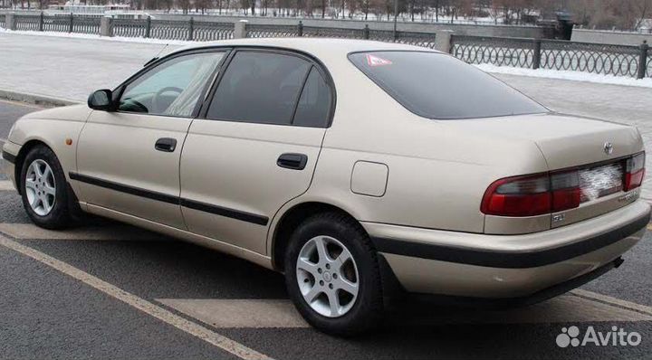 По запчастям - Toyota Carina E 1994 г. в
