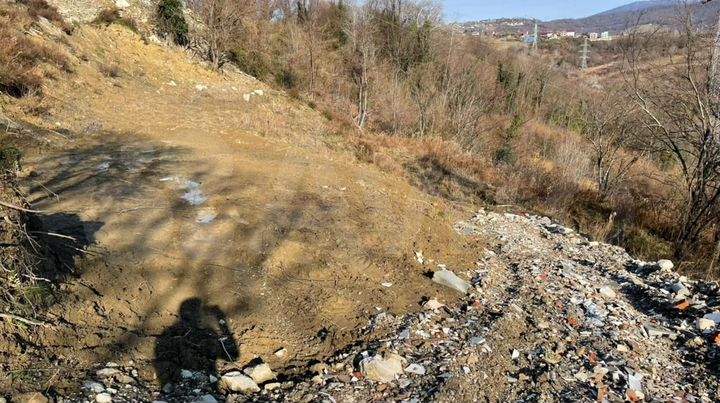 Участок 4 сот. (ИЖС)