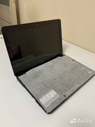 Lenovo Y560P