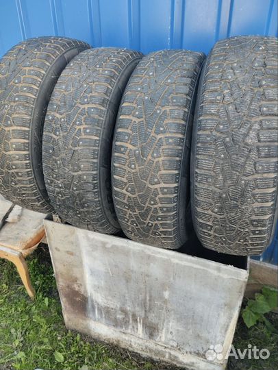 Pirelli Ice Zero 185/65 R15