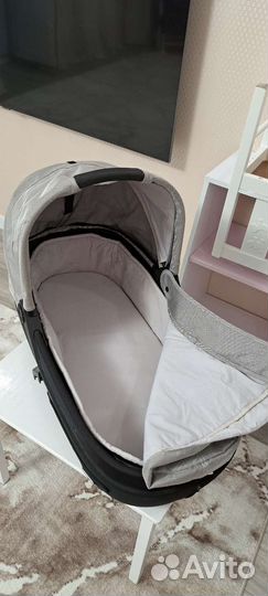 Коляска Mutsy igo 2в1