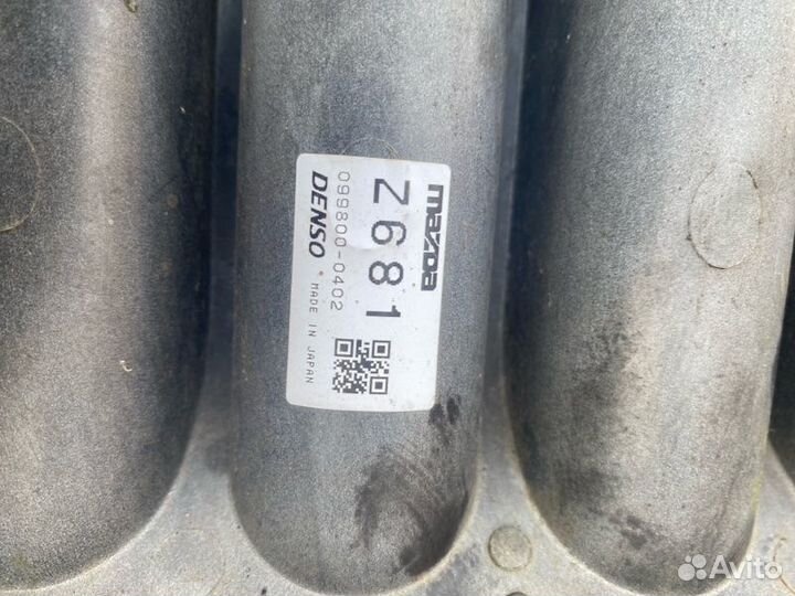 Впускной коллектор Mazda 3 BK Z6