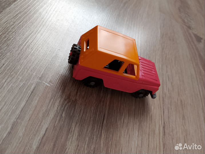 Модель автомобиля