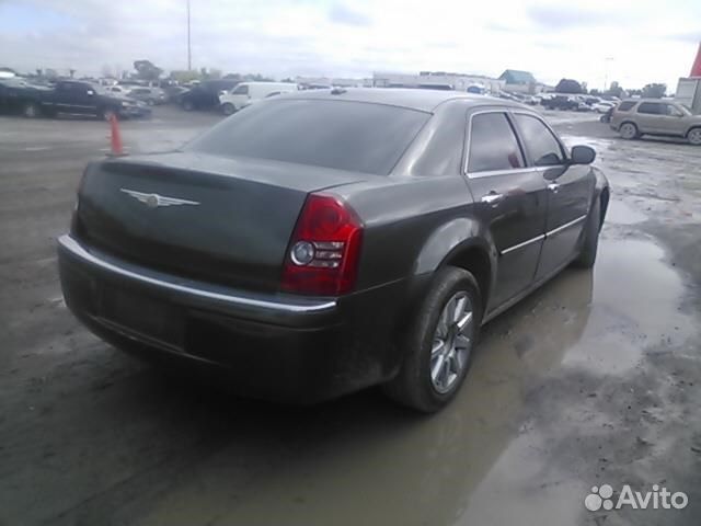 Разбор на запчасти Chrysler 300C 2004-2011