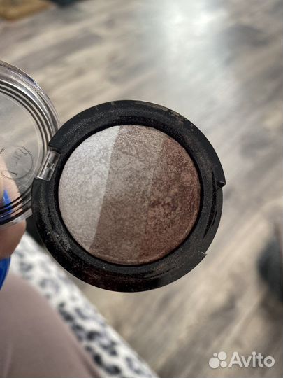 Тени для век