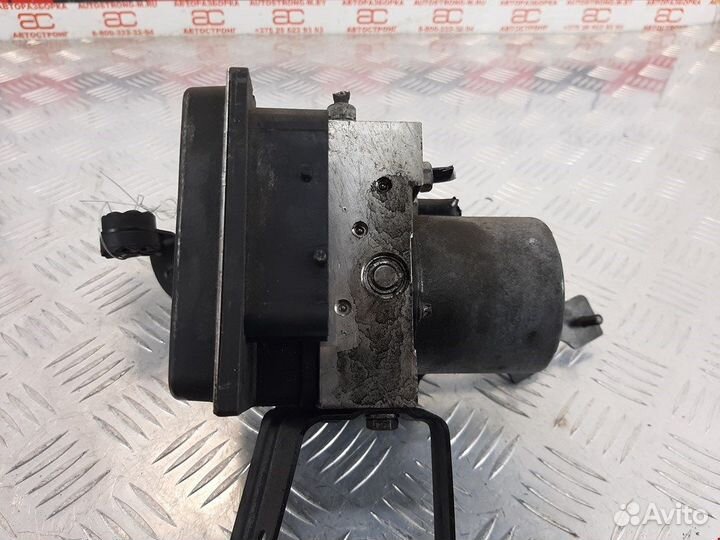 Блок ABS для BMW 5-Series (E60/E61) 34516791108