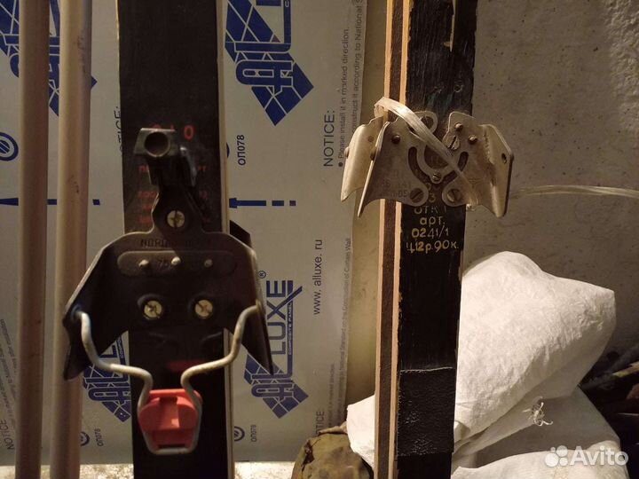 Беговые лыжи