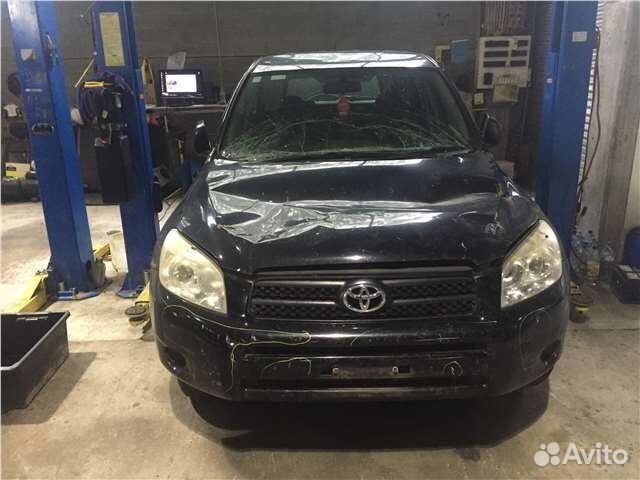 Разбор на запчасти Toyota RAV 4