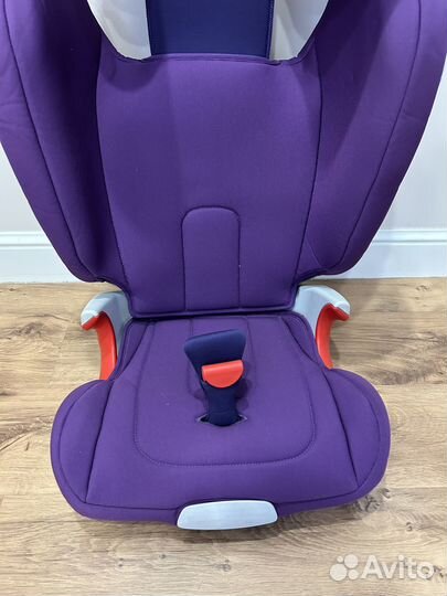 Автомобильное кресло britax romer 15 36кг