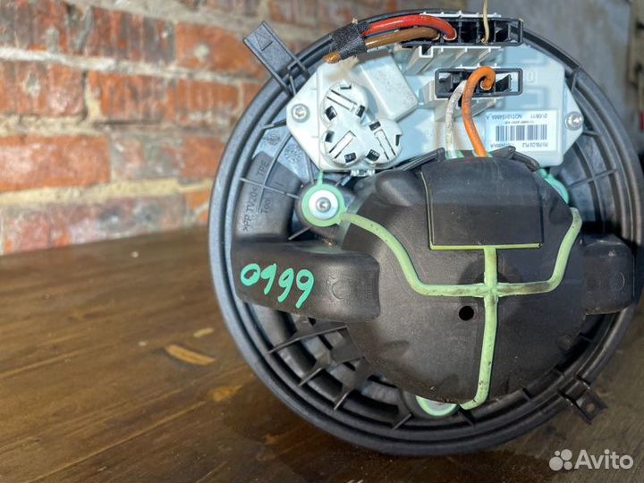 Мотор печки Bmw X1 E84 N20B20 2012