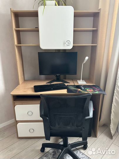 Компьютерный стол новый