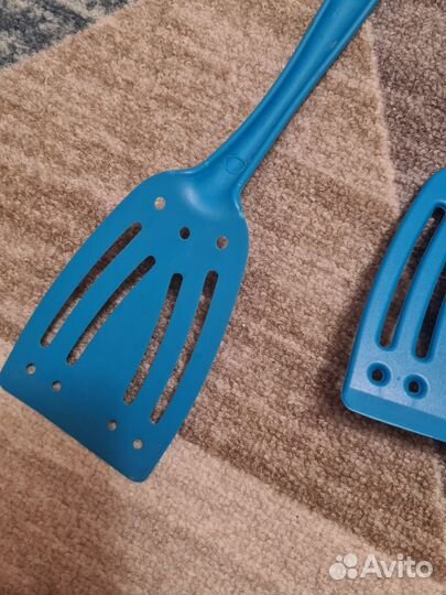 Лопатка кухонная новая