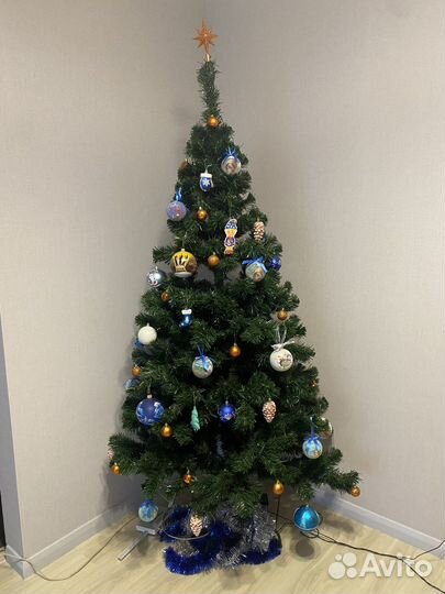 Елка искусственная