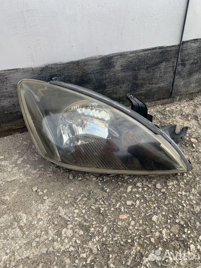 Фары Mitsubishi Lancer 9