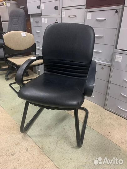 Офисное кресло бу