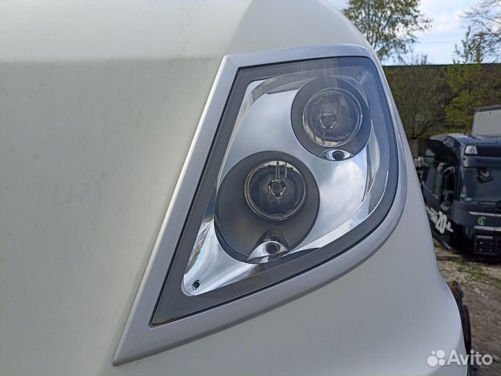 Фара противотуманная верхняя левая Daf XF106