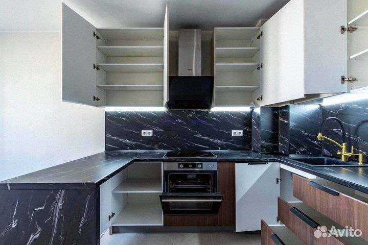 Кухонный гарнитур / угловая кухня