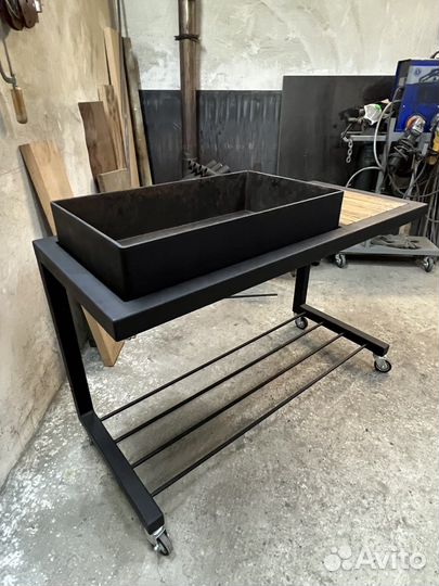 Мангальный стол