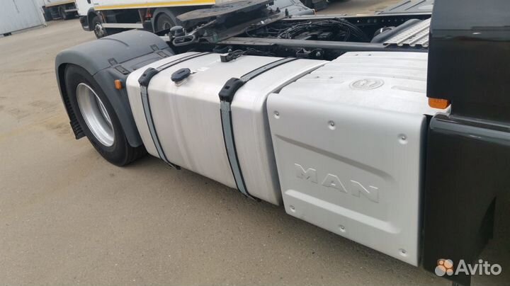 MAN TGX 18.500 с полуприцепом, 2018