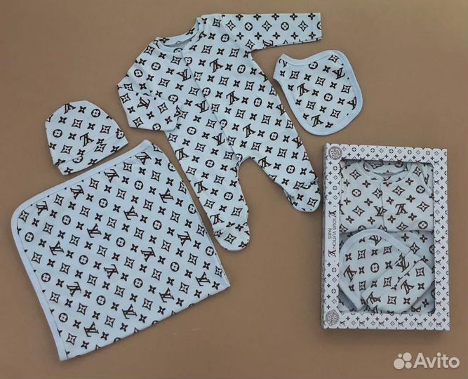 Комплект на выписку