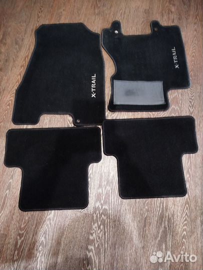 Ниссан икс т 31 Коврики оригинальные ковролин