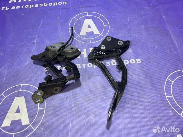 Петли капота Volkswagen Touareg 7L 2 2006