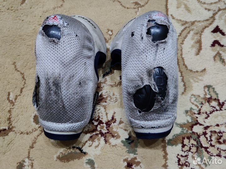 Налакатники хоккейные