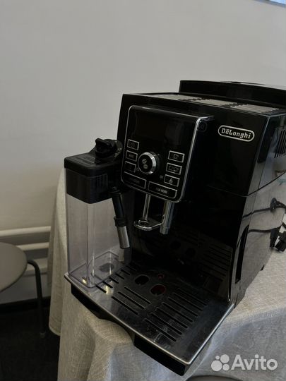 Кофемашина delonghi