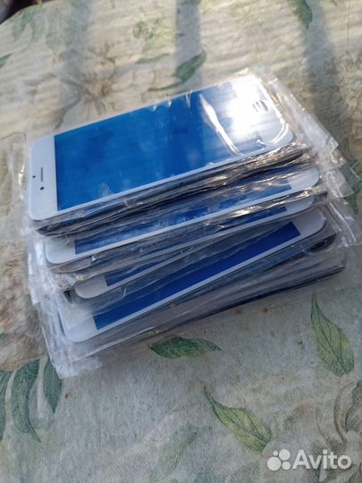 Стекло iPhone 7