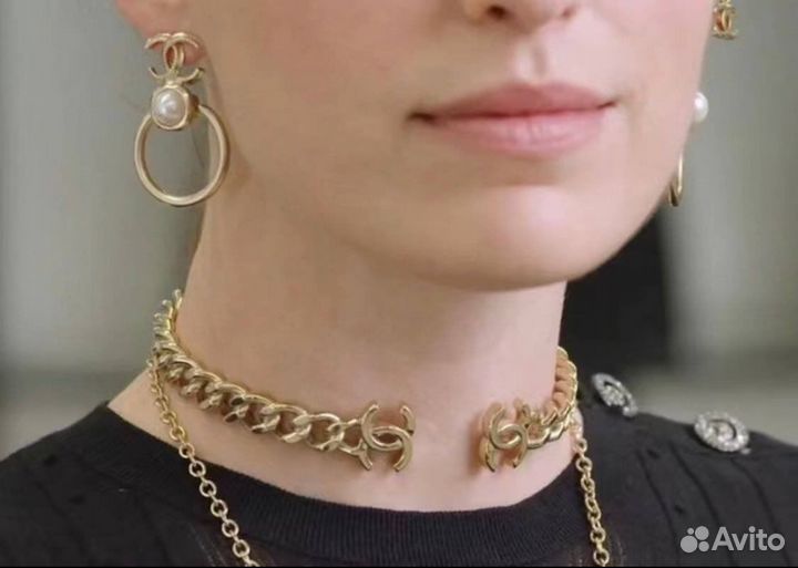 Серьги Chanel оригинал новые комплект