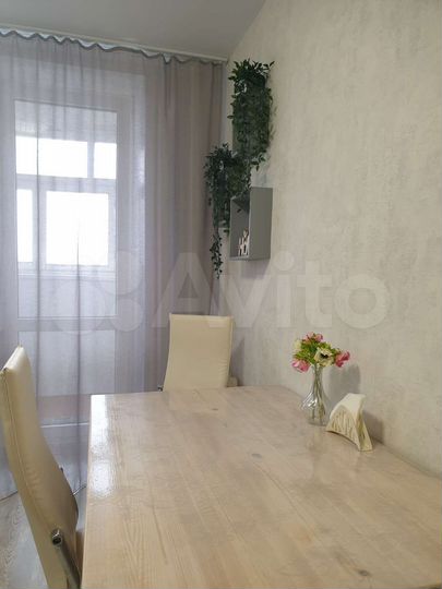 2-к. квартира, 70 м², 12/14 эт.