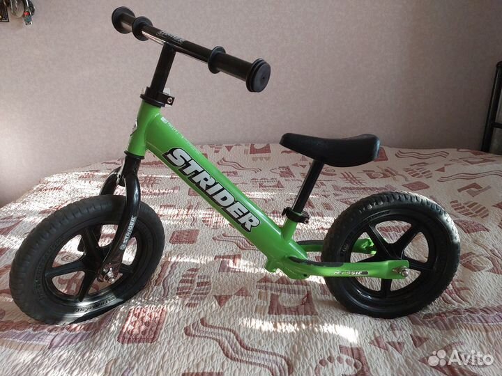 Беговел strider classic