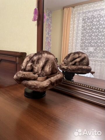 Стильная шапка из норки размер 56