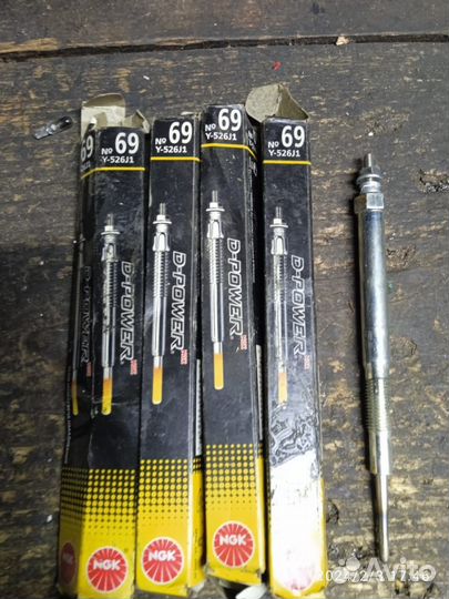 Свечи накаливания Mazda BT-50 4шт в комплекте