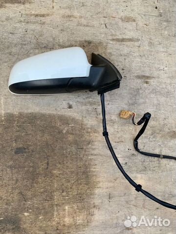 Зеркало заднего вида Audi A4 B7 правое