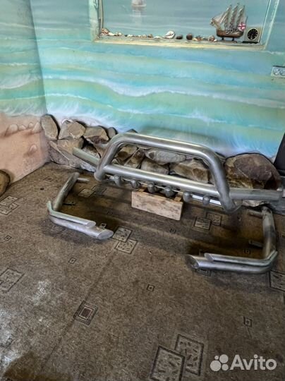 Кенгурятник на land cruiser 200