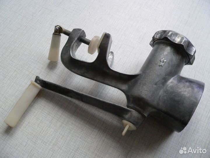 Мясорубка ручная бытовая алюминиевая сделана РСФСР