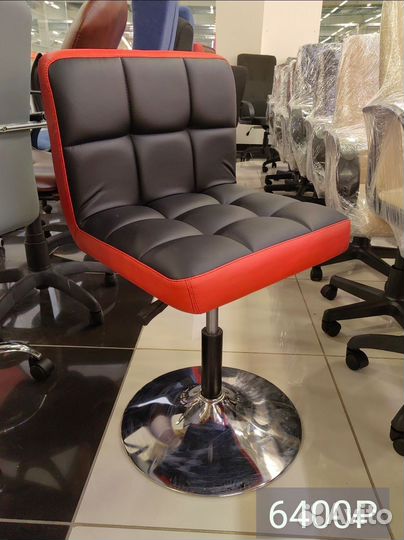 Офисные кресла