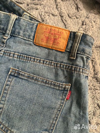 Джинсовые шорты levis бу