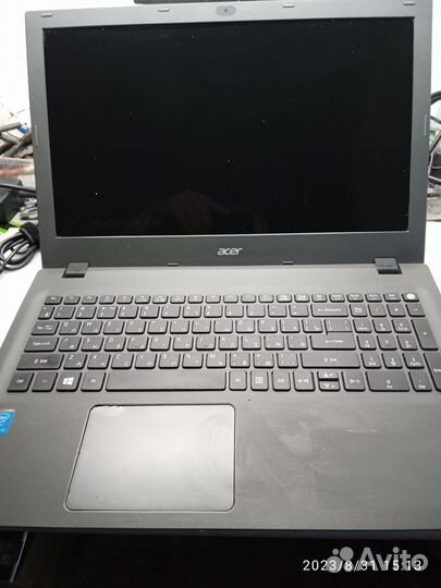 Продам ноутбук i3 (без торга)