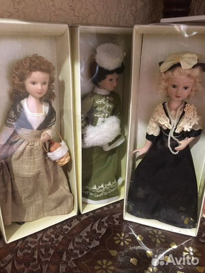 Кукла фарфоровая коллекционная