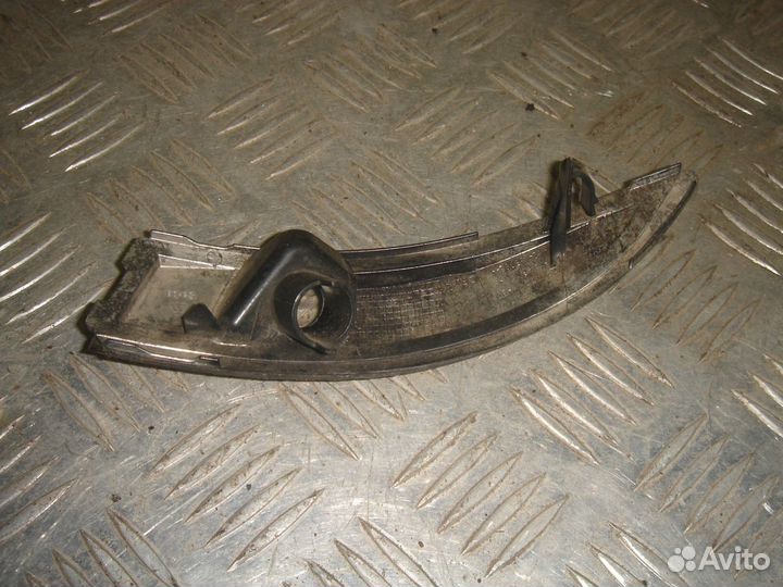 Указатель поворотов правый ford fiesta VI 2015-202