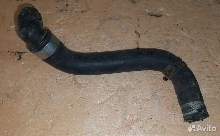 Патрубок отопителя Mercedes W211 A2118320094