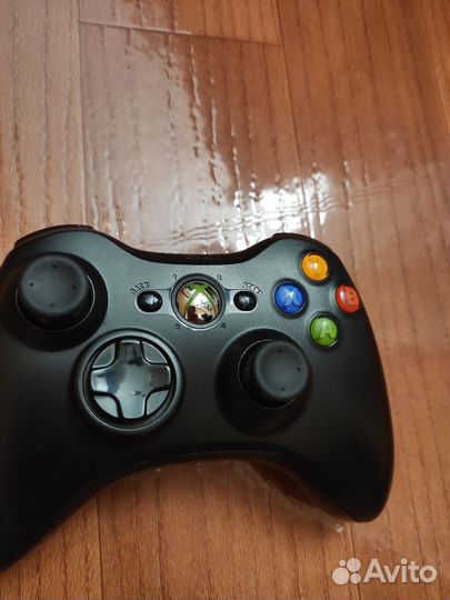 Оригинальный геймпад Xbox 360