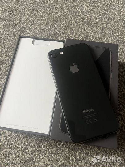 iPhone 8, 64 ГБ